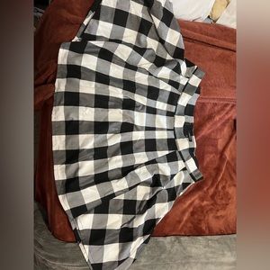 Torrid size 3 skirt